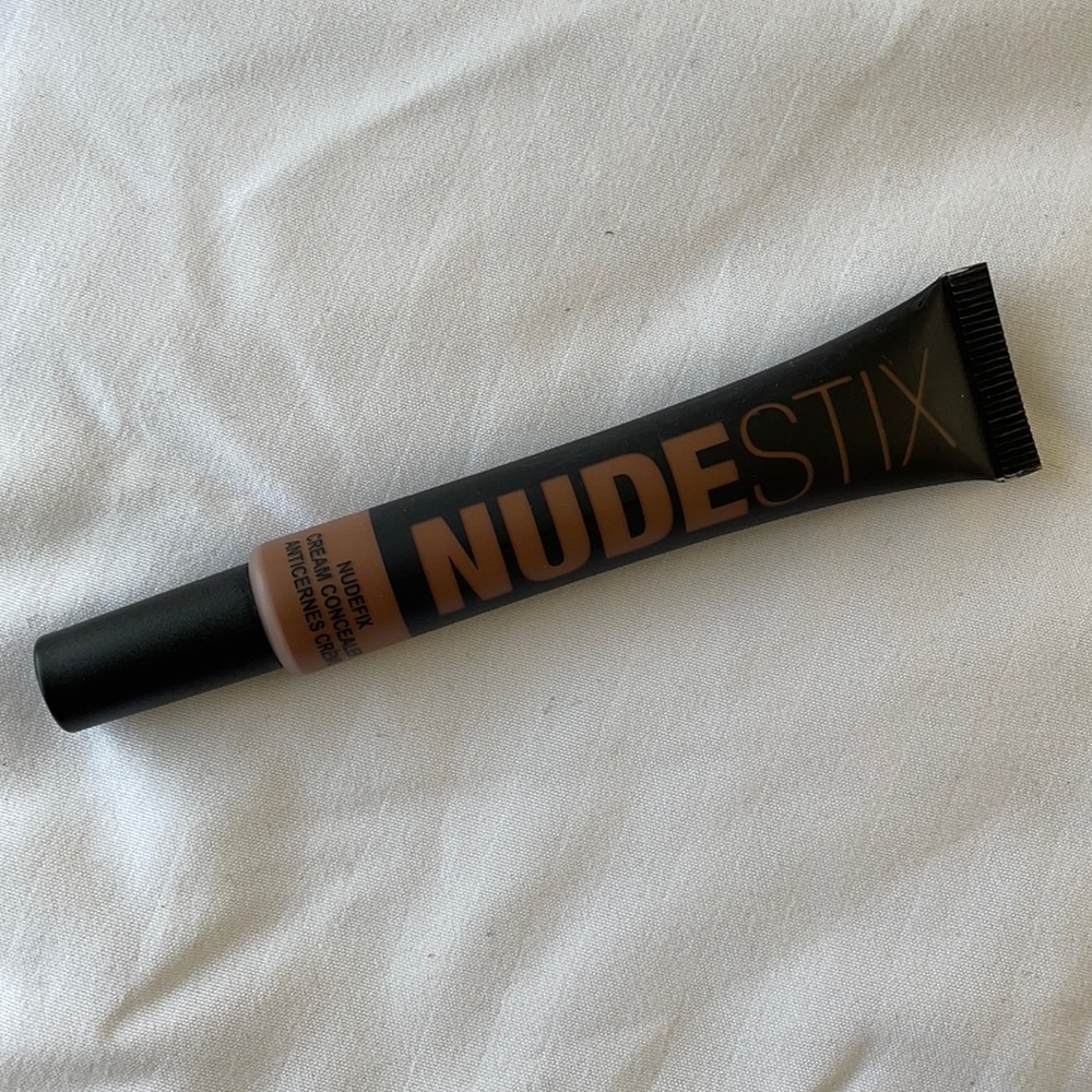 Nudestix cream concealer shade 10